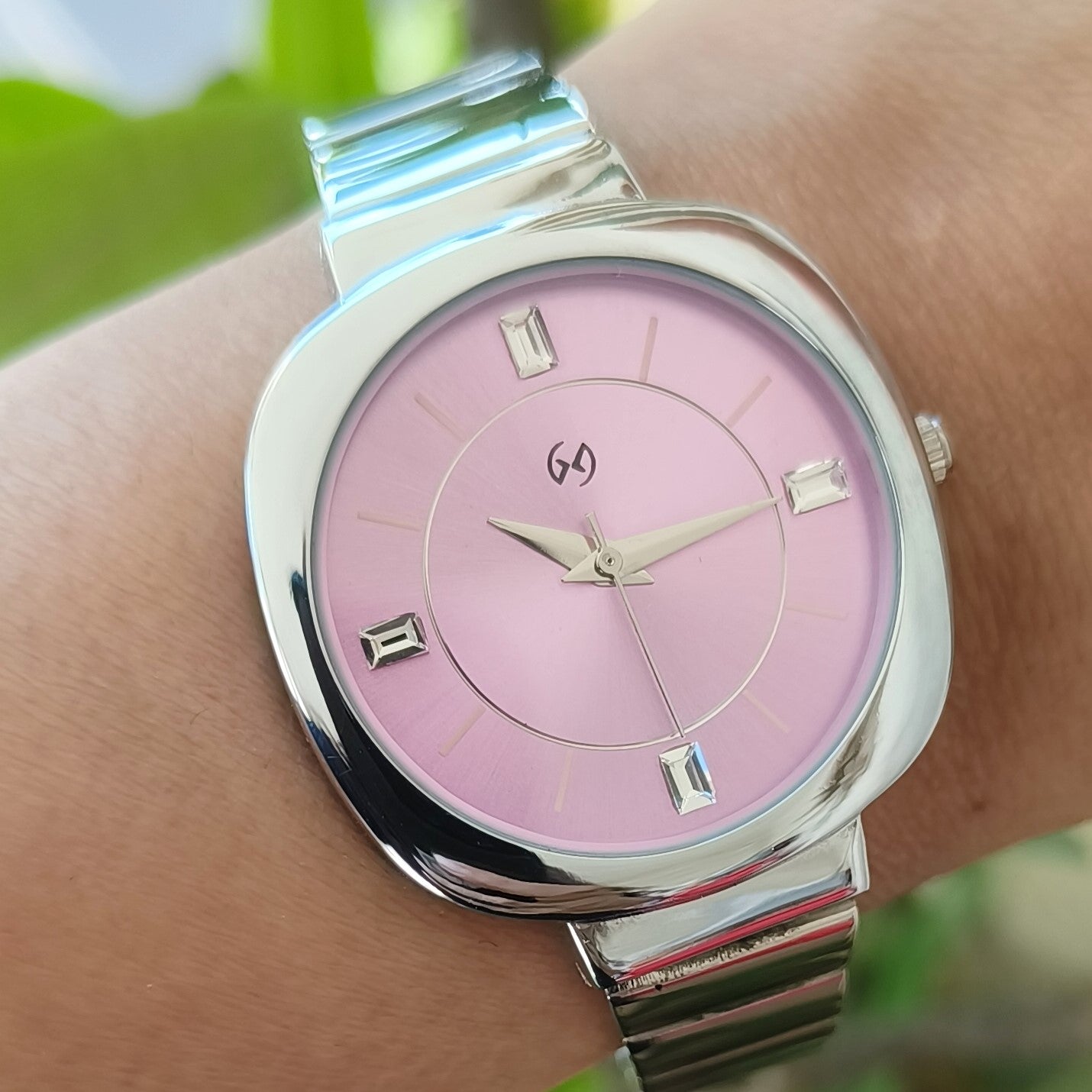 Shiny baby pink dial watch with rectangular link chain in steel perfect for office and daily wear