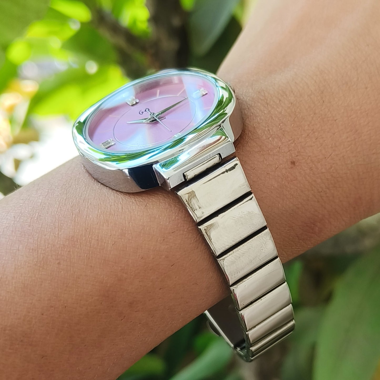 Shiny baby pink dial watch with rectangular link chain in steel perfect for office and daily wear