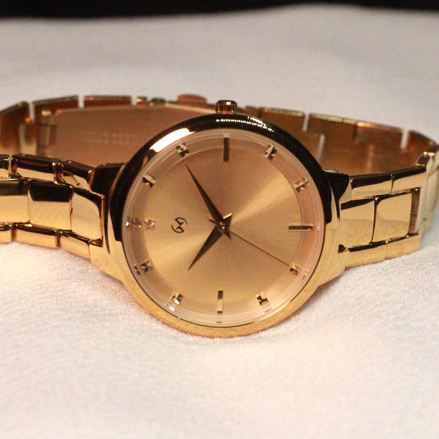 super unique and trending full gold watch with large case and super elegant dial with diamond index