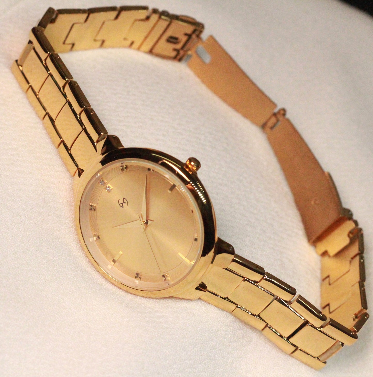 super unique and trending full gold watch with large case and super elegant dial with diamond index