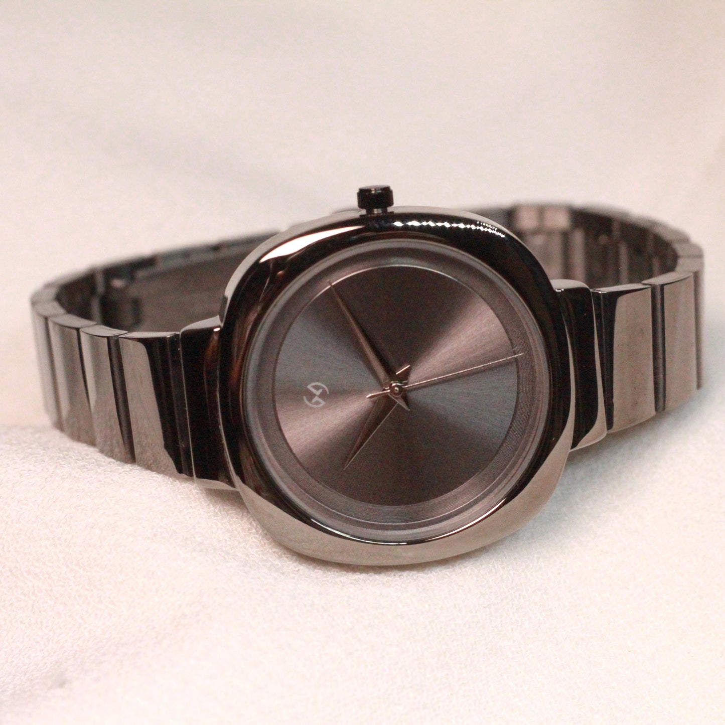 Unique gun metal dial watch with rectangular link chain perfect for office and daily wear