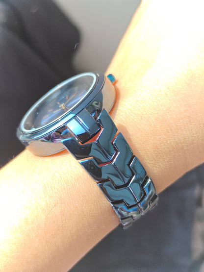 Designer and heavy look full blue watch with transparent outer ring