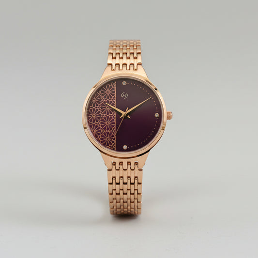 DEEP PLUM DIAL WITH HALF SIDE EMBOSSED RANGOLI PATTERN IN ROSE GOLD WITH 5  SLEEK 5 LINK CHAIN IN ROSE GOLD