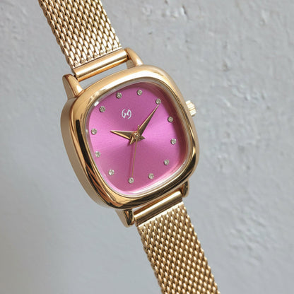 ROSE GOLD BEAUTY DESIGNED TO TURN HEADS EVERY DAY