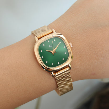 ROSE GOLD BEAUTY DESIGNED TO TURN HEADS EVERY DAY WITH GREEN DIAL