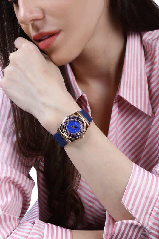 Lightweight party wear Silicone Women's Watch with hook closure blue