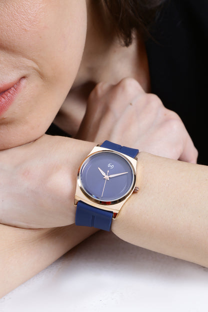 Elegant Magnetic Silicone Women's Watch with Magnetic Clasp