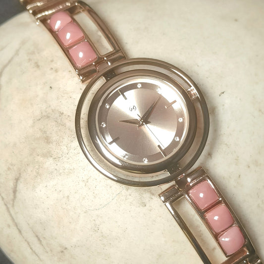 Gonext unique raga style ring case with rose gold dial and meena work on chain in pink