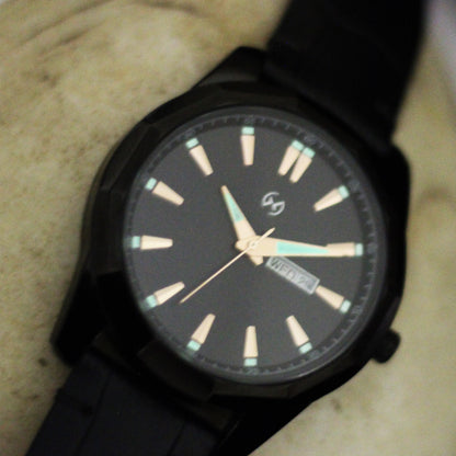 Black Heavy look watch for men with luminous hands and markers :day and date in black leather